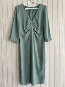 Baju pesta  cocok untuk acara pesta