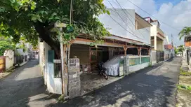 Rumah strategis Tebet  Jakarta Selatan