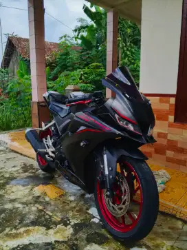Yamaha R15 V3 2018