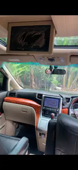 Servis tv Alphard/vellfire roof pelapon dan head yunit depan