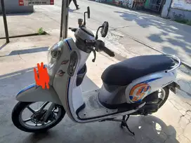 Honda Scoopy 2016