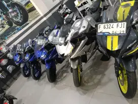 Di jual murah Yamaha R 15