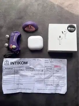 Air pods 4 noise cancellation