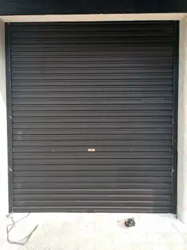 Rolling door folding gate kusen aluminium