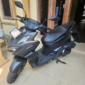 Vario 160 hitam cbs 2024 gbm