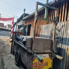 Grobag buat dagang pecel lele sekalian lapak