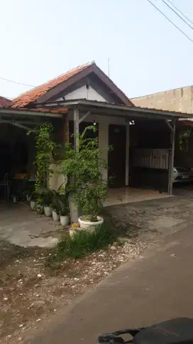 Rumah dikontrakan Meruya Utara