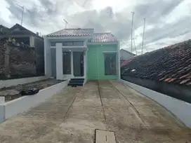 Jual Rumah siap huni pinggir jln Desa Cileunyi Bandung Timur