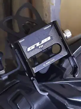 Di jual holder p30gub untuk hp di motor