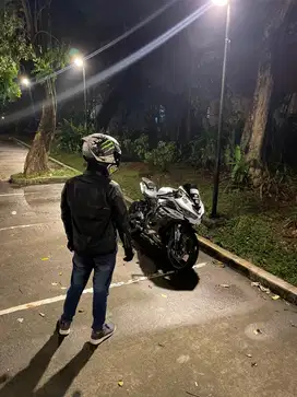 Zx 25 r non abs TFT siap pakai no pr