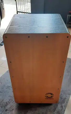 Cajon / Kahon

- Bekas kondisi baik