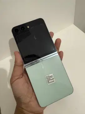 Samsung z flip 5 8/256 normal mulus like new