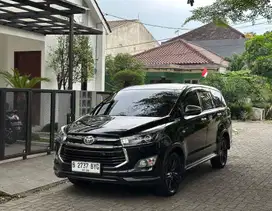 Toyota Innova Venturer 2018 AT matic 2.0 model 2019