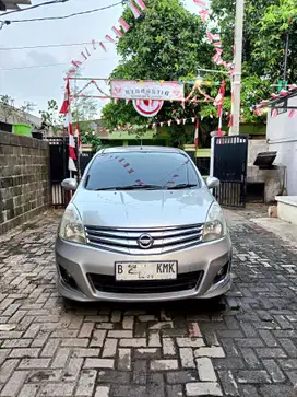 Nissan Grand livina 2013 Bensin