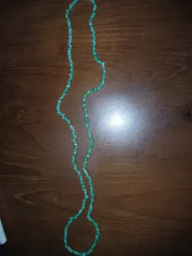Kalung batu alam hijau