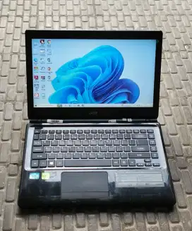 Acer E1 470G - Core i3 dual VGA