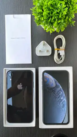 Iphone XR (Black) 64Gb