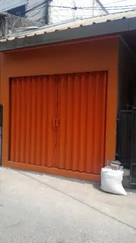 DI sewakan kios Lokasi strategis pinggir jalan