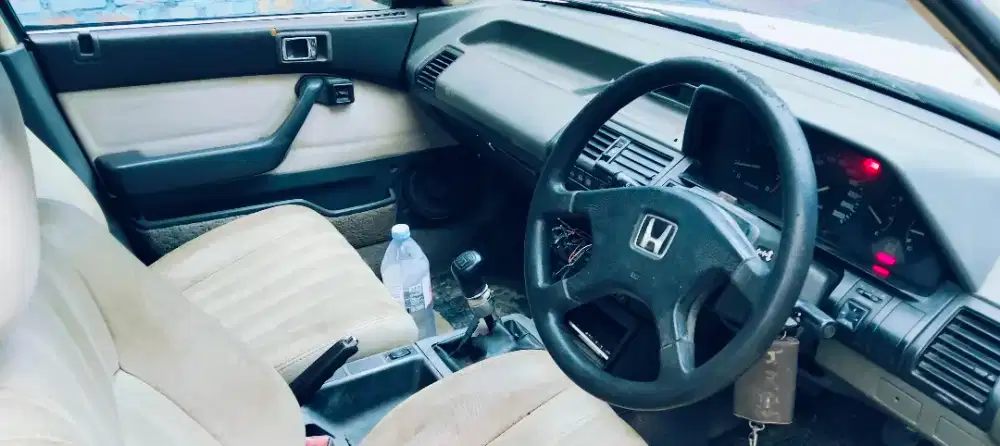 Di Jual Cepat mobil Accord 89