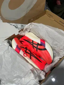 Sepatu Lari Asics Metaspeed Edge Tokyo