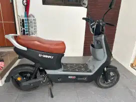 Sepeda Listrik Uwinfly D8s