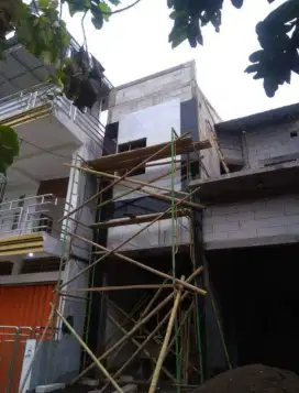 tukang bangunan