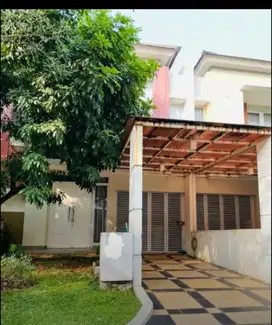 DIJUAL RUMAH  siap Huni Sumarecon Bekasi
