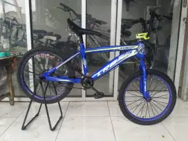 Sepeda anak bmx uk 18