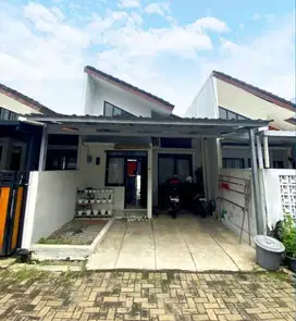 Dijual Rumah Minimalis Dalam Cluster sindanglaya Udara Sejuk Asri