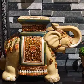 Patung gajah thailand