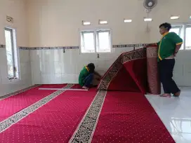 Ready Karpet Masjid Meteran, Bikin Mushola Makin Indah & Rapi!