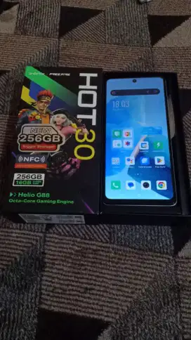 Infinix hot 30

Ram 8/256GB

Fullset

No Minus

1,7 nego tipis