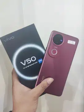Vivo v50 5g ram 12/256 like new