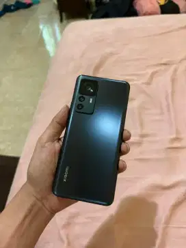 XIAOMI 12T 5G 8/256 DIMENSITY 8100 ULTRA NO MINUS HP CHARGER AJA
