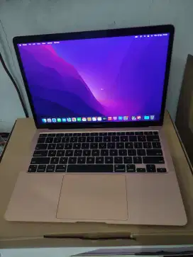 MacBook air M1 2020 8/256