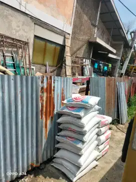 Mencari pekerjaan yang halal