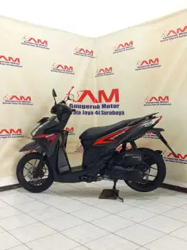 Honda vario 125 tahun 2015 warna hitam