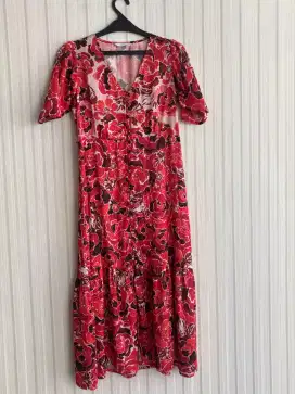 Dress motif bunga merk Mango
