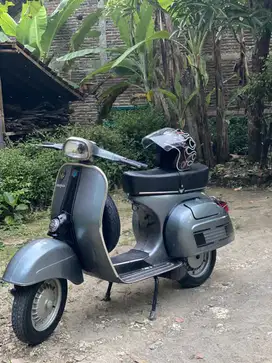 vespa sprint 1976