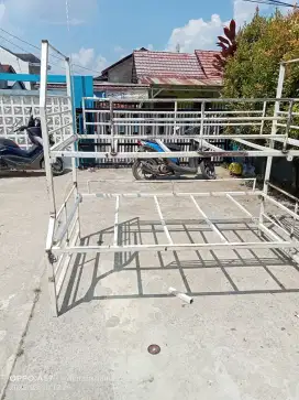 Ranjang minimalis