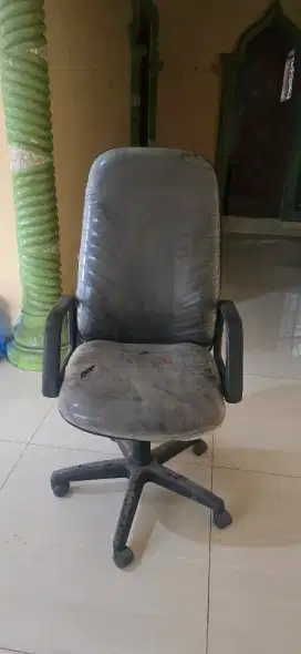 Jual Kursi Kantor Siap Pakai