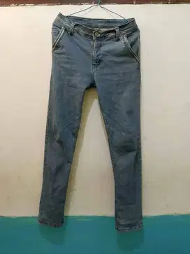 Celana panjang Jeans wrangler Pria