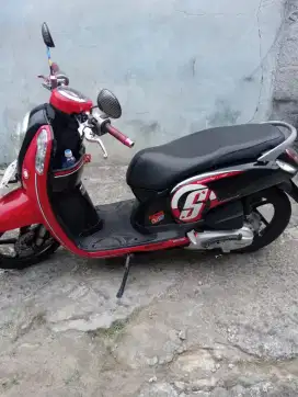 Honda scoopy 2014 B Depok surat lengkap