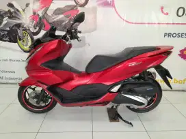 HONDA PCX 160 MERAH 2022 MULUS