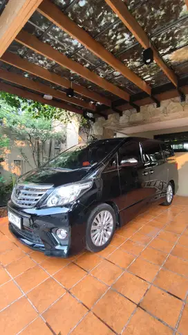 Toyota Alphard 2014 Bensin