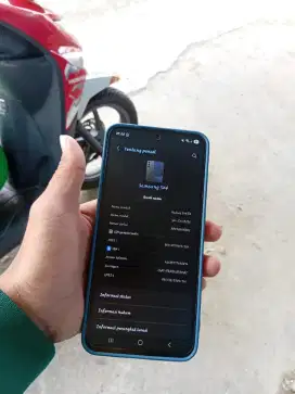 samsung s24 
FE