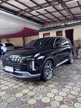 Hyundai Palisade 2024 Signature AWD – Hitam, Km 17Rb – Istimewa!