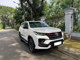 Toyota Fortuner VRZ TRD 2020