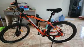 DIJUAL - Sepeda United Miami
Sepeda stylish & nyaman