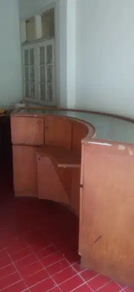 Meja rak display